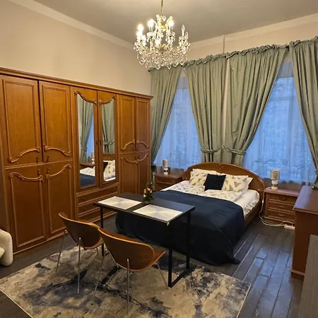 Bostona Flat
